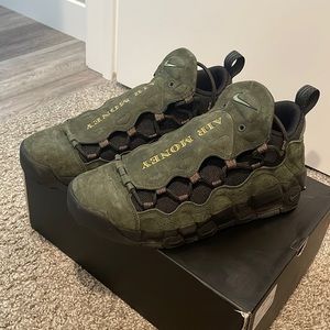 Air More Money “US DOLLAR”